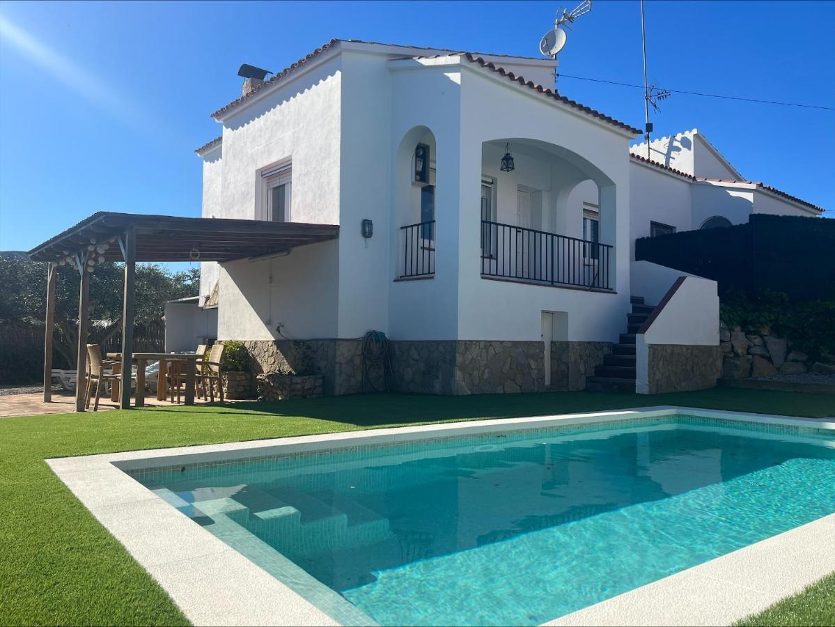 Alemanya 38 Villa Torroella De Montgri Exterior photo